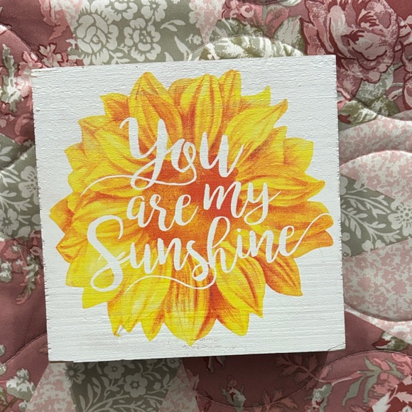 Marshalls Wooden Plaque "You are my sunshine" Made in USA - Picture 1 of 3